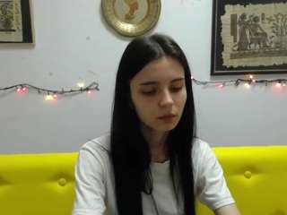 NicoleFlowe naked on Live Cam Sex Chat