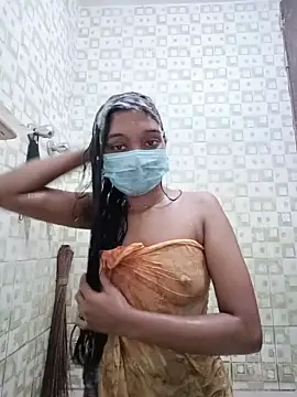 Sathi- nude on cam for live sex chat