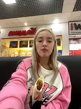 Sextazy nude on cam for live sex chat