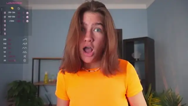 GinyUrphas nude on cam for live sex chat