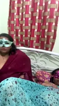 Madhuri12347 nude on cam for live sex chat