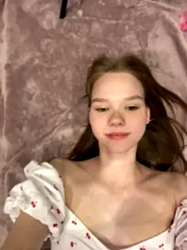 Mia_LoveU_ nude on cam for live sex chat