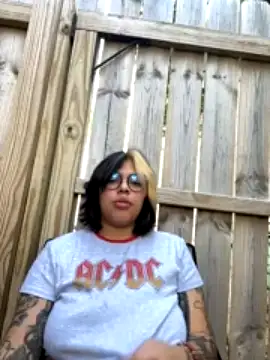 miacanela_xo nude on cam for live sex chat