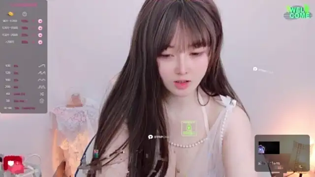 Rainbow-Jelly nude on cam for live sex chat