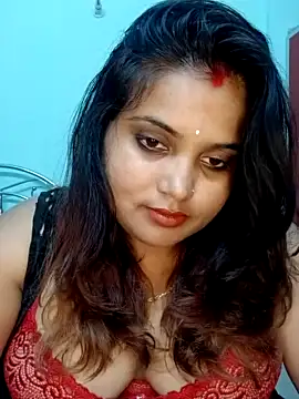 Your-Queen12 nude on cam for live sex chat
