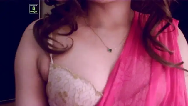 bxdgirlhr nude on webcam for live sex chat