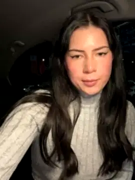 clairewntr nude on webcam for live sex chat