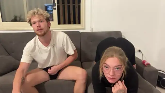 Lizzy_Lush nude on webcam for live sex chat