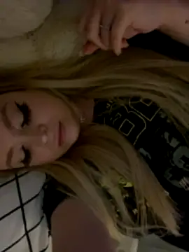 ShyLali nude on cam for live sex chat