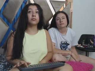 Violet-01 nude on Live Cam Sex Chat