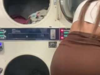 bigbuttbrooklyn nude on Live Cam Sex Chat