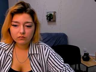 gabrielared nude on Live Cam Sex Chat
