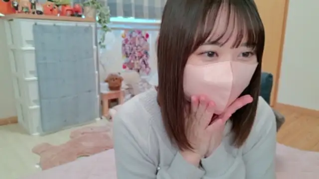 HIKARI_x0 nude on webcam for live sex chat