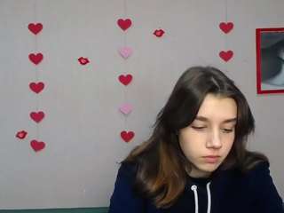 KruellaTee nude on Live Cam Sex Chat