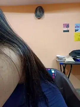 Riosyy nude on webcam for live sex chat