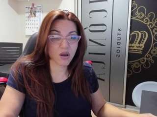 tiffanywiilson nude on Live Cam Sex Chat