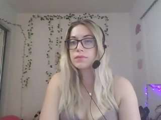 CaliMari nude on Live Cam Sex Chat