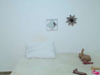 Mara nude on Live Cam Sex Chat