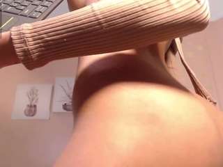 Sofiastevens-1 nude on Live Cam Sex Chat