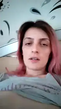 SophyGirl nude on webcam for live sex chat