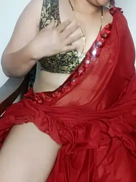 Ur_Classic_housewife nude on webcam for live sex chat