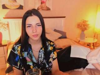 ariel-porter nude on Live Cam Sex Chat