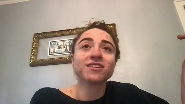 BestLilJewishGirl nude on webcam for live sex chat