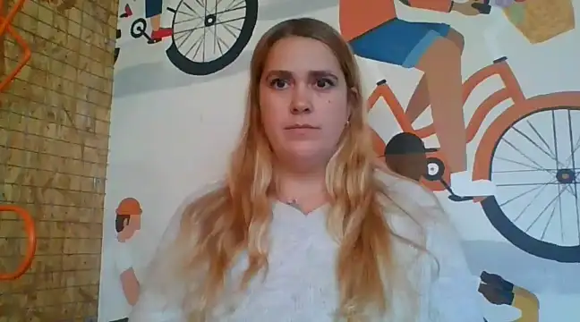 GracieMoon nude on webcam for live sex chat
