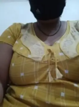 sematomar nude on webcam for live sex chat