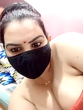 Sexxy_Pari nude on webcam for live sex chat