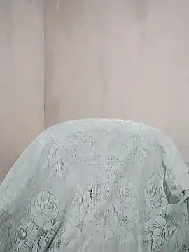 ShanuBaby1628 nude on webcam for live sex chat