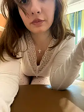 cami___2014 nude on webcam for live sex chat