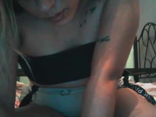 laura-howard nude on Live Cam Sex Chat