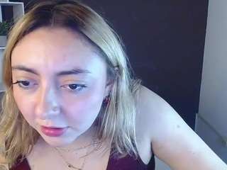 miaawild nude on Live Cam Sex Chat