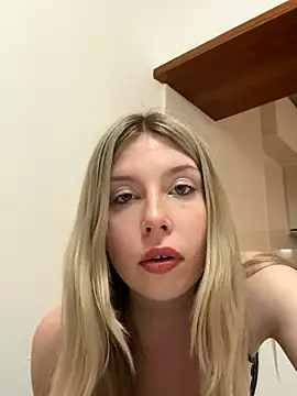 VeraSerephina nude on webcam for live sex chat