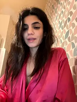 Vikistar69 nude on webcam for live sex chat