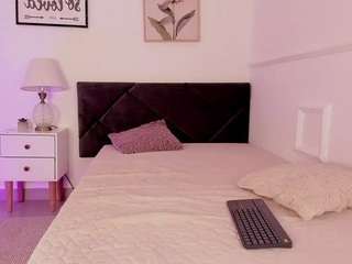YessieJacobs nude on Live Cam Sex Chat