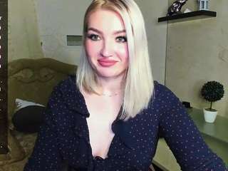 CherryLana nude on Live Cam Sex Chat