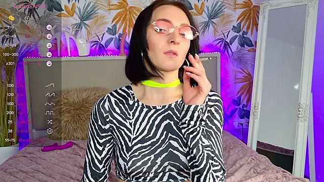 MonicaTanzX nude on webcam for live sex chat