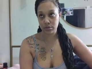tiphanyblu nude on Live Cam Sex Chat