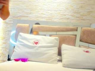 Valen-Grace nude on Live Cam Sex Chat