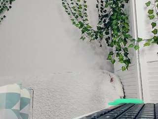 AllieMagic nude on Live Cam Sex Chat
