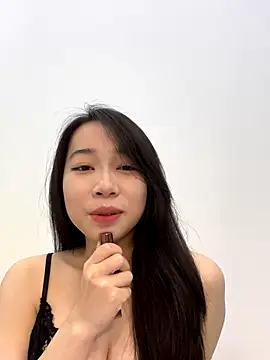 Annlee88 nude on webcam for live sex chat