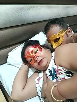 BBW_HOT_COUPLE nude on webcam for live sex chat