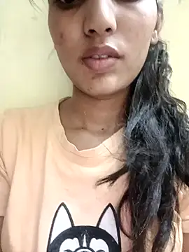 Cute-Chaya nude on webcam for live sex chat