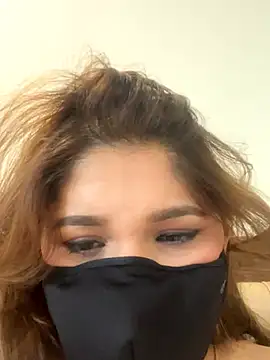 KiyaKapooor nude on webcam for live sex chat