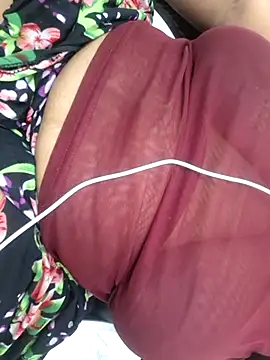 MALLUGIRL6 nude on webcam for live sex chat