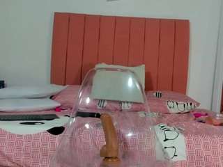 satsu-u nude on Live Cam Sex Chat