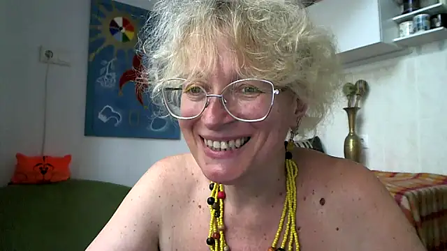 Zosya1111 nude on webcam for live sex chat