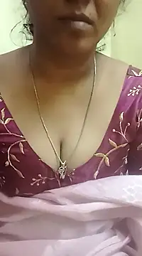Helan1950 nude on webcam for live sex chat